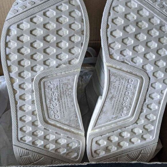 Adidas NMD R1 Women's Shoes in Silver Metal - Picture 3 of 4
